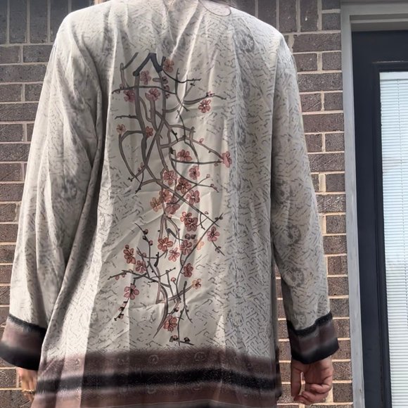 Chico's Design 100% Silk Tunic Top Asian Style Size 2 M/L - Picture 14 of 16